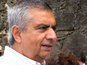 Entrevista a Carlos Gallisá: La realidad dispersa: el reto de CLARIDAD