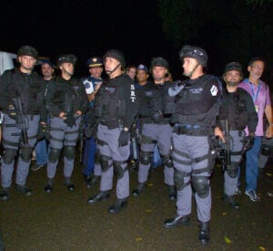 Qué hacer si  el FBI interviene con usted
