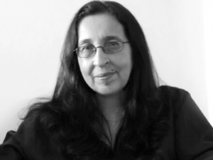 Un mar de jornadas literarias para Ana Lydia Vega