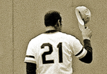 Liga de béisbol AA honra la memoria de Roberto Clemente Walker