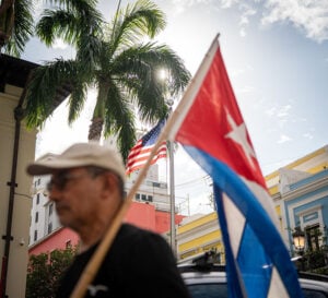 Cuba no se rinde ni colapsa