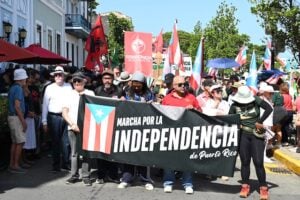 Marchan en San Juan por la independencia del país